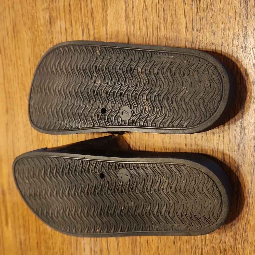 Joe Boxer Slides Size 7 - Picture 5 of 5